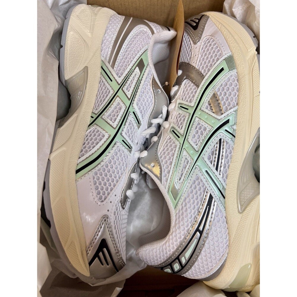 ASICS Gel-1130 White Mint Tint Women's Size 8 BRAND NEW